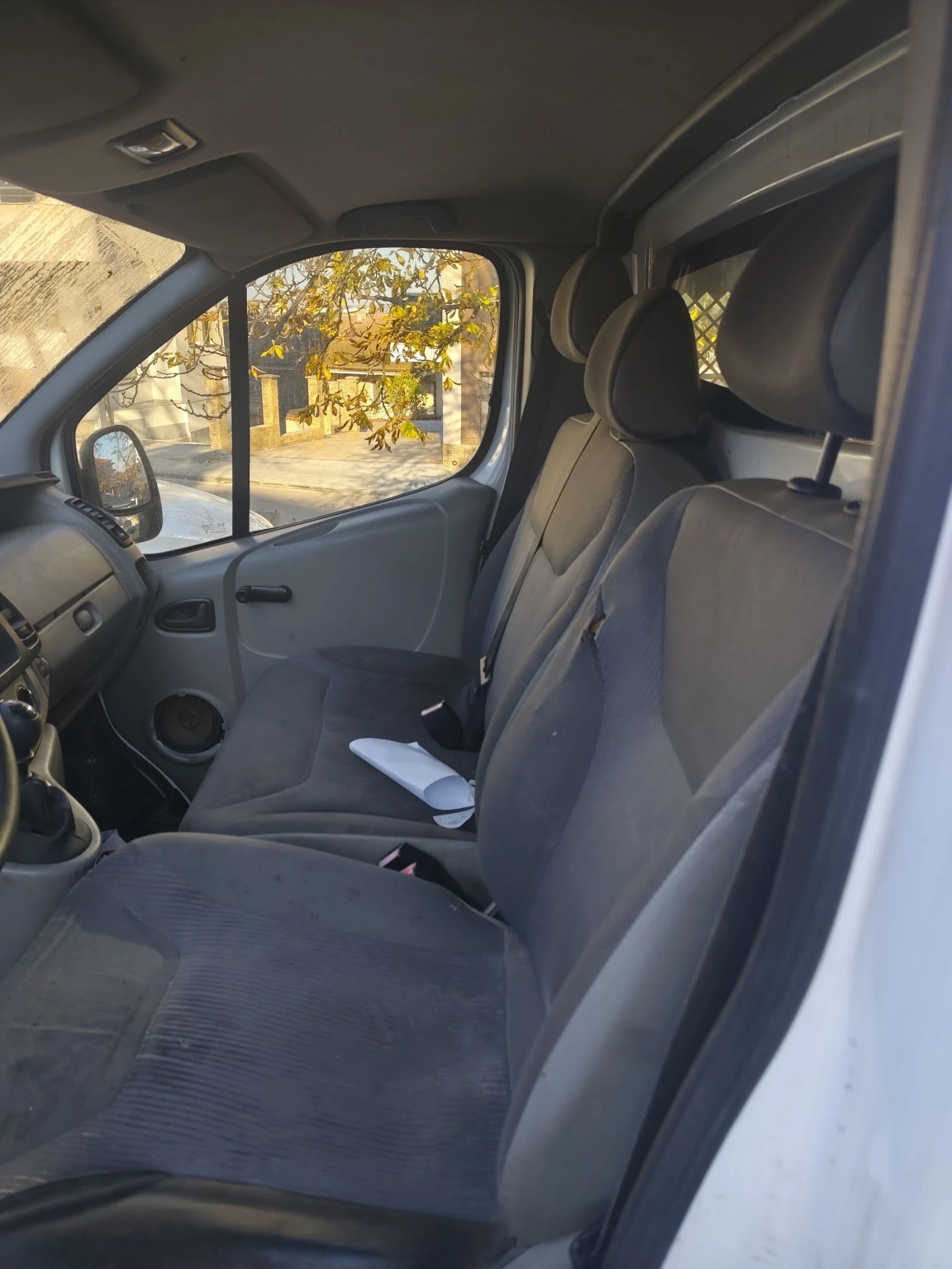 Opel Vivaro 2.0 Дизел 6 скорости  - изображение 6