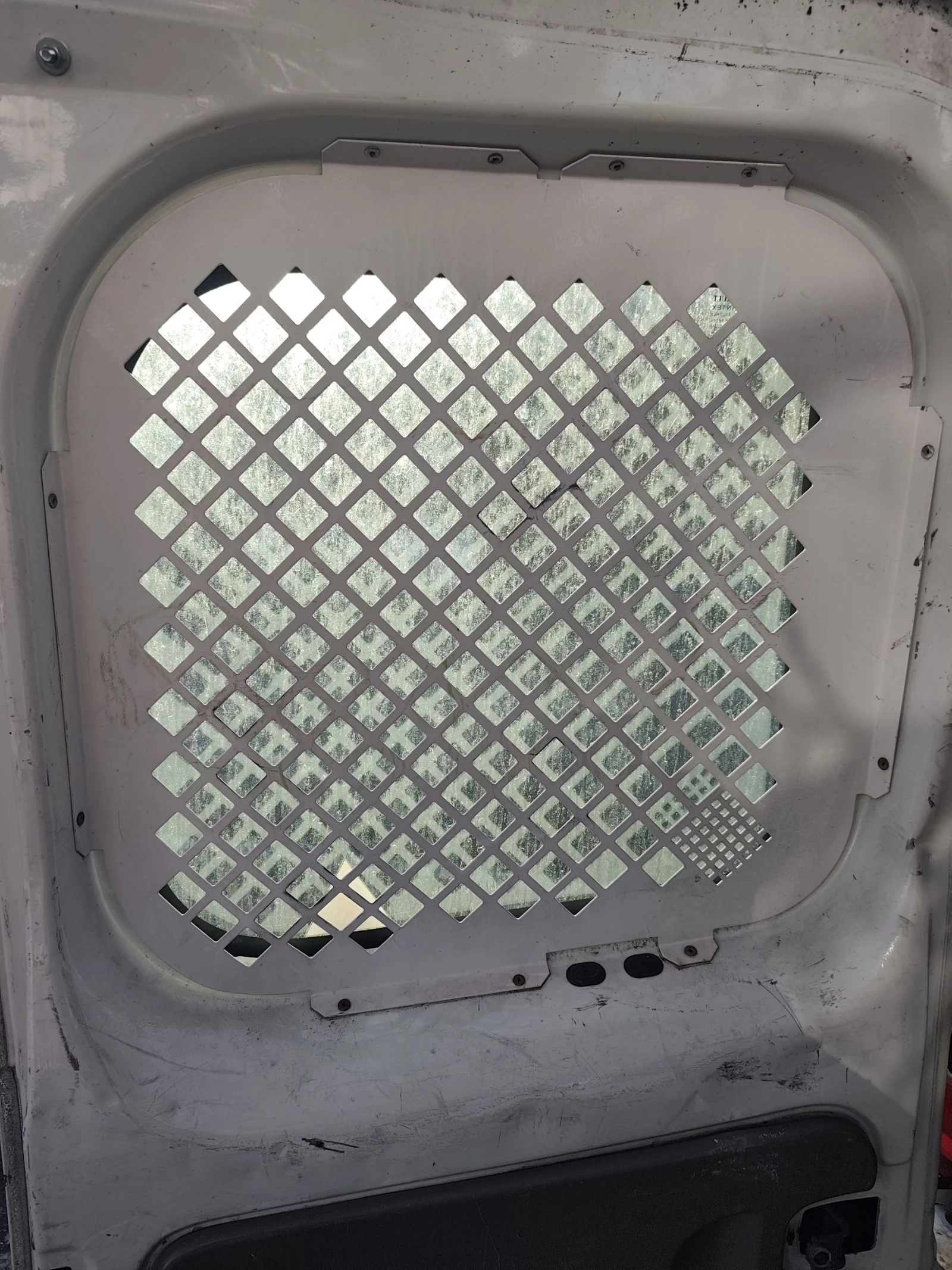 Opel Vivaro 2.0 Дизел 6 скорости  - изображение 10