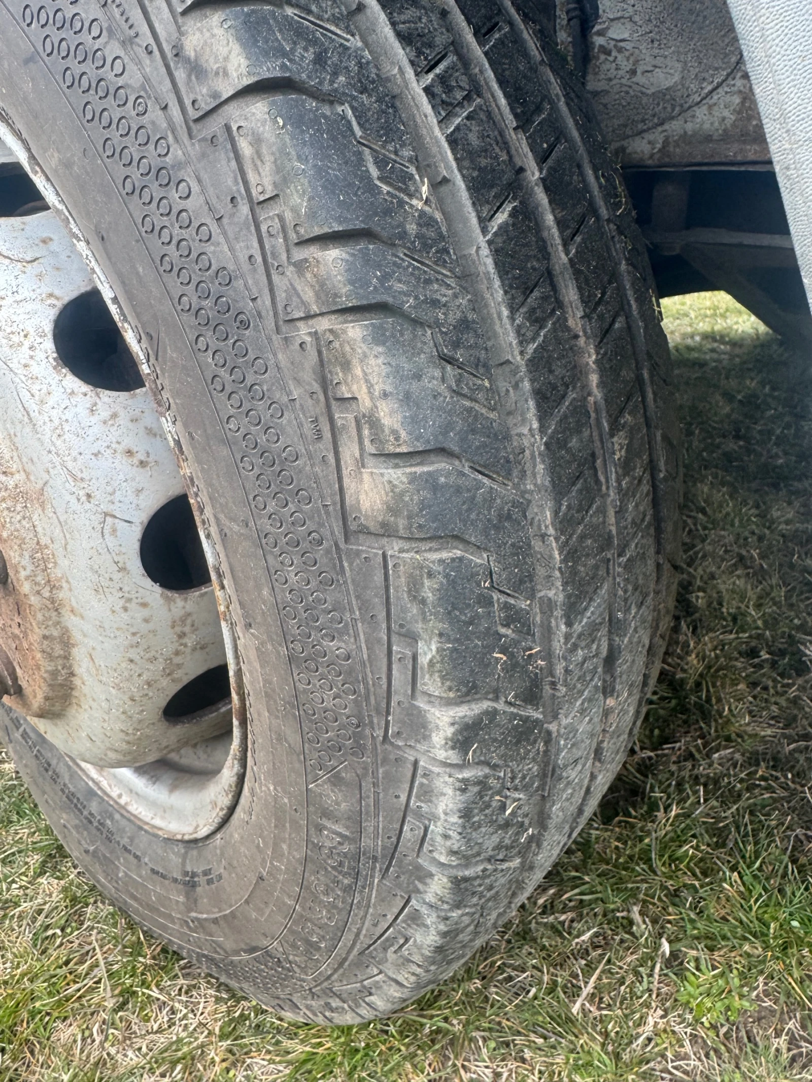 Ford Transit 2.4 Самосвал, снимка 12 - Бусове и автобуси - 53892037