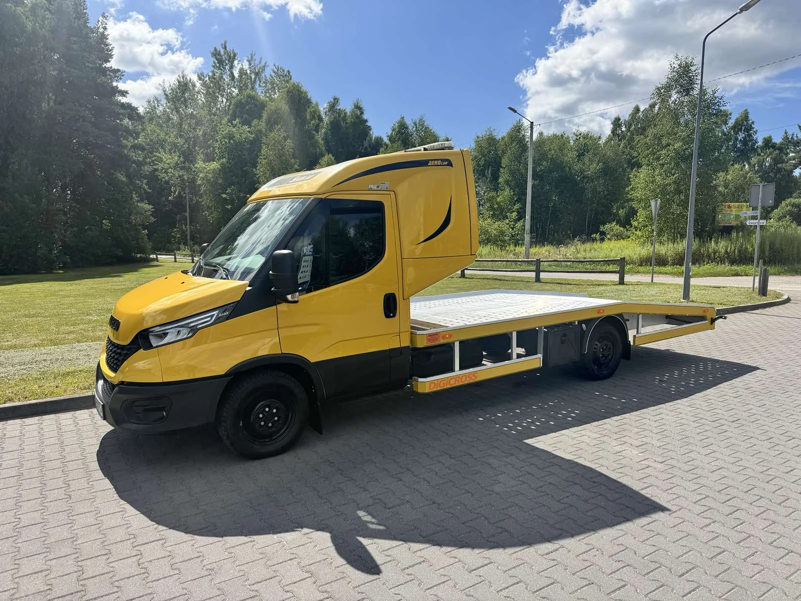 Iveco Daily 35S18, снимка 4 - Бусове и автобуси - 55426679