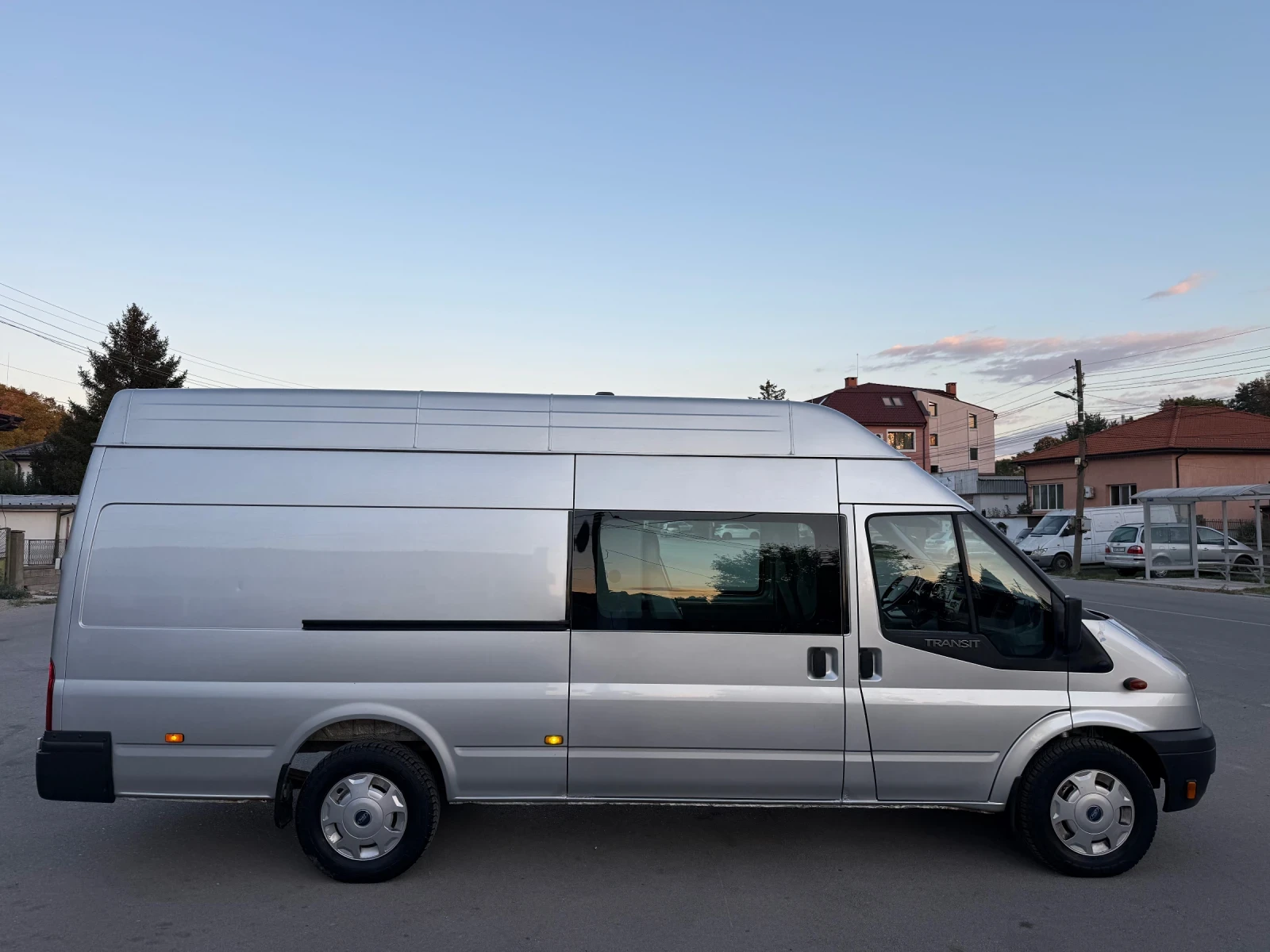 Ford Transit 2.2TDCI FACELIFT ЛИЗИНГ, снимка 4 - Бусове и автобуси - 56309810