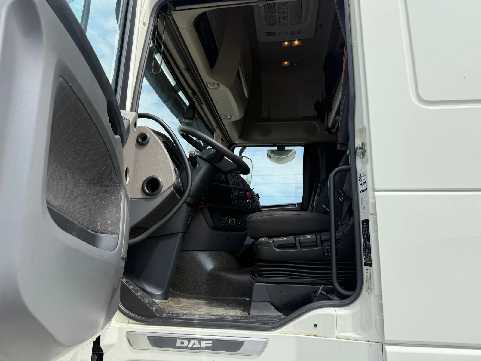 Daf XF 106 530 - изображение 8