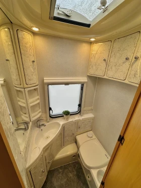 Каравана LMC GEIST 640 / НОВ ВНОС / СПАЛНЯ / ДУШ КАБИНА / WC , снимка 16