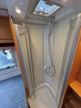 Каравана LMC GEIST 640 / НОВ ВНОС / СПАЛНЯ / ДУШ КАБИНА / WC , снимка 14