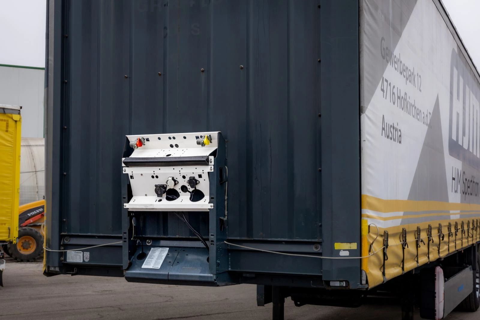  Krone  | Mobile.bg   3