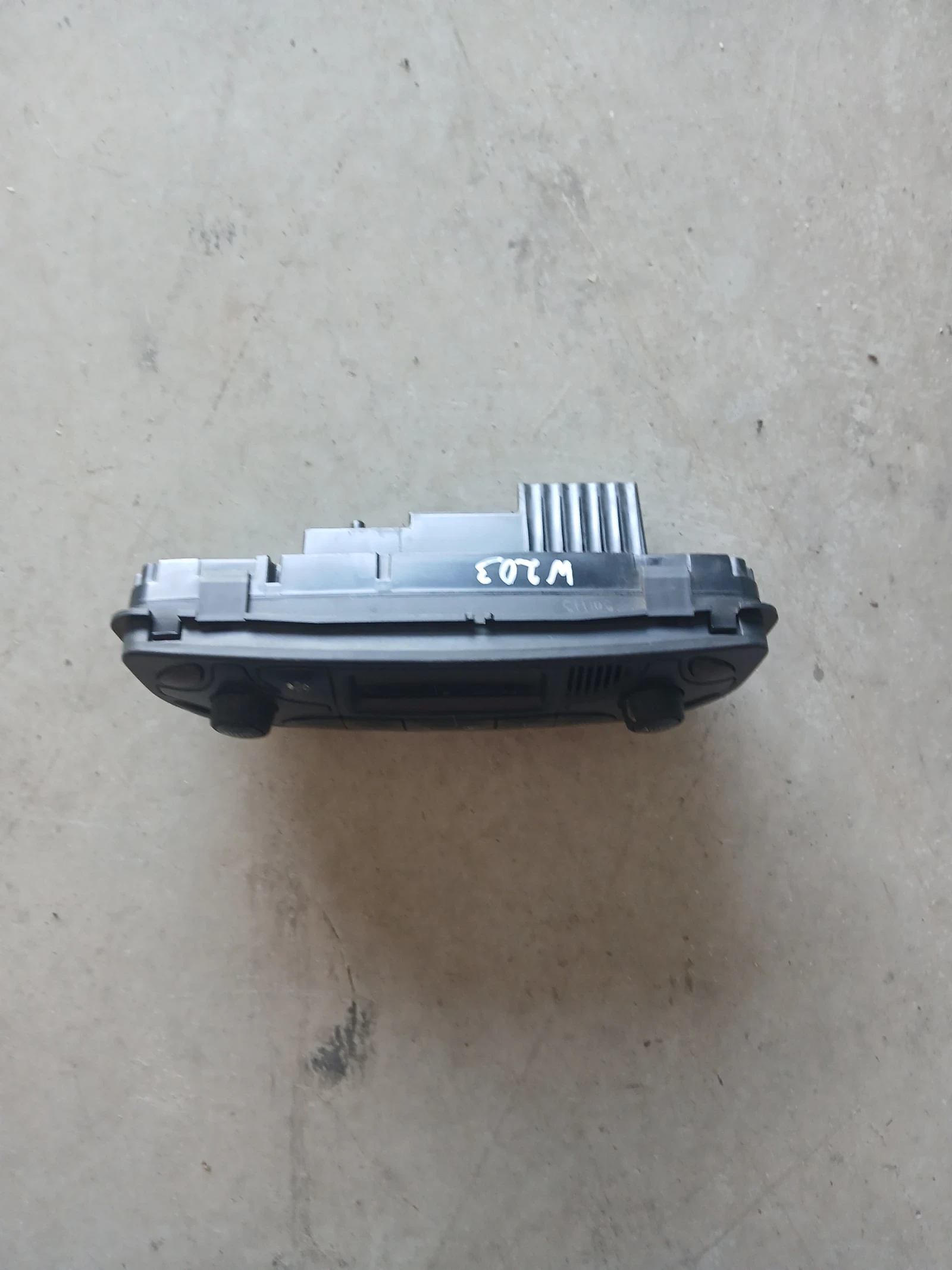 203 830 05 85 климатроник Mercedes W203, снимка 2 - Части - 54849043