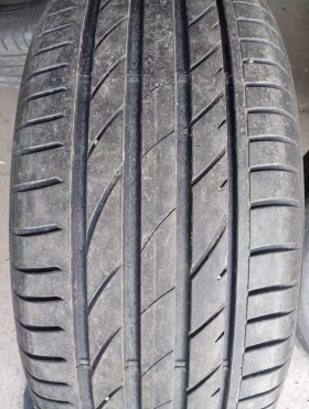 Гуми Летни 235/45R19, снимка 1
