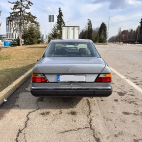 Mercedes-Benz 124 200 E, снимка 5