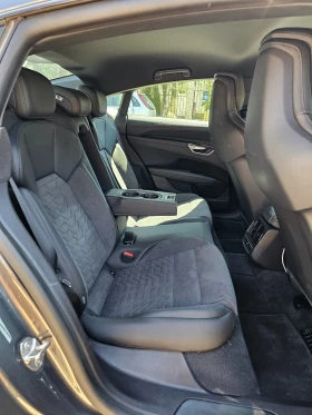 Audi E-Tron GT quattro 32.00km , снимка 16