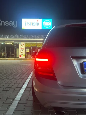 Mercedes-Benz C 220, снимка 7