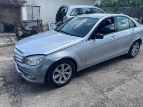 Mercedes-Benz C 220 2.2CDI 170кс автоматик, нави, снимка 3