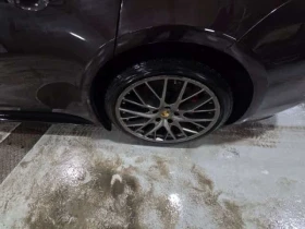 Porsche Panamera  GTS | DISTRONIC | ОБДУХВАНЕ | CARFAX - 60300 € / 117936.55 лв. - 82915812 7