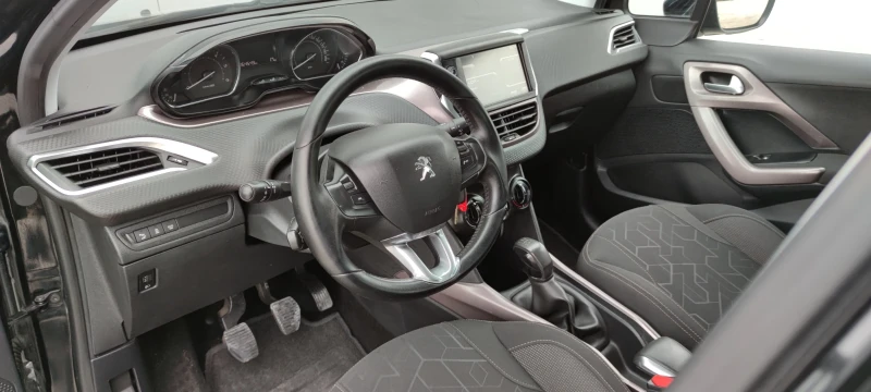 Peugeot 2008 1.6HDI* Navi* , снимка 9 - Автомобили и джипове - 49236162