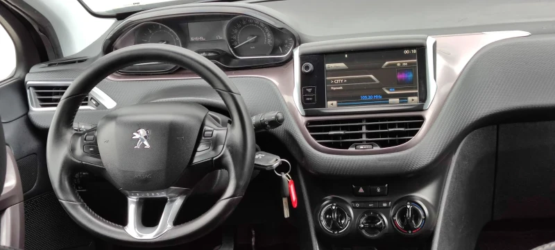 Peugeot 2008 1.6HDI* Navi* , снимка 10 - Автомобили и джипове - 49236162