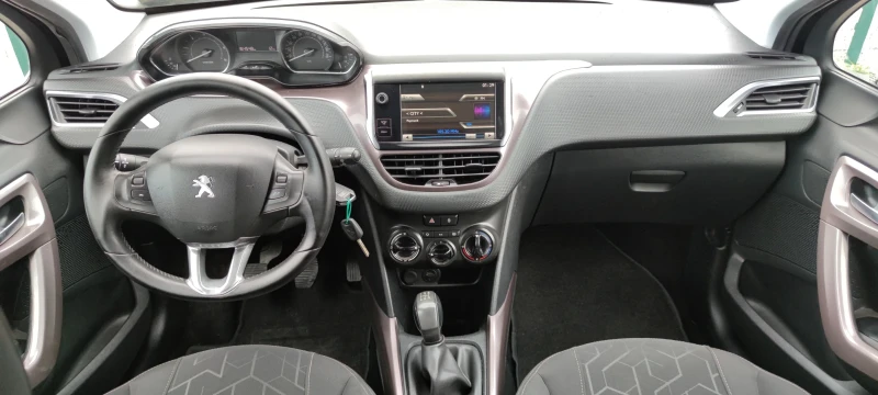 Peugeot 2008 1.6HDI* Navi* , снимка 14 - Автомобили и джипове - 46060232