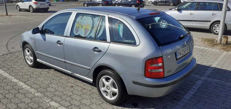 Skoda Fabia, снимка 5 - Автомобили и джипове - 47992857