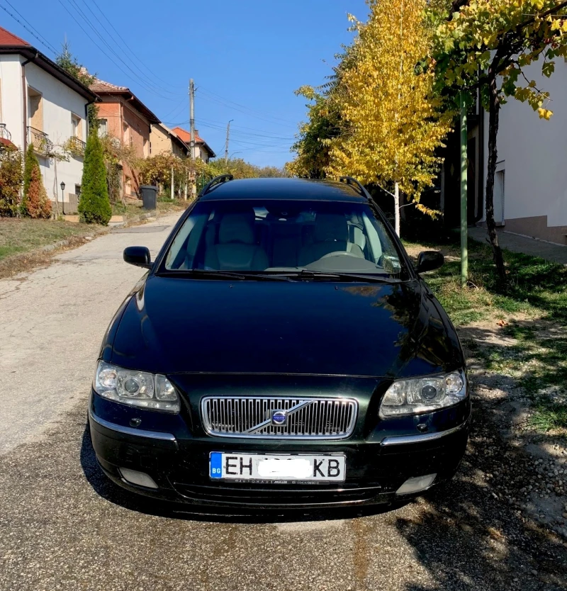 Volvo V70, снимка 3 - Автомобили и джипове - 47999071