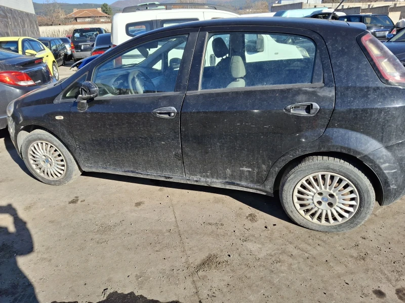 Fiat Punto, снимка 3 - Автомобили и джипове - 48110984