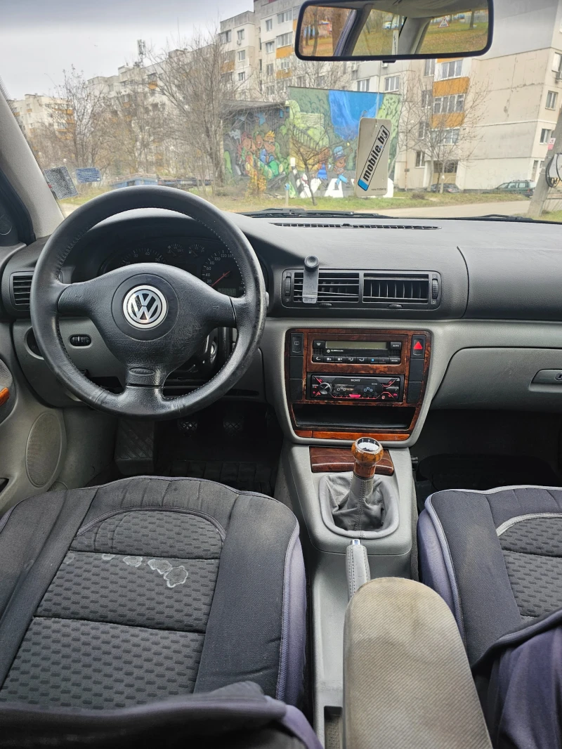 VW Passat Газ инжекцион, снимка 9 - Автомобили и джипове - 48223400