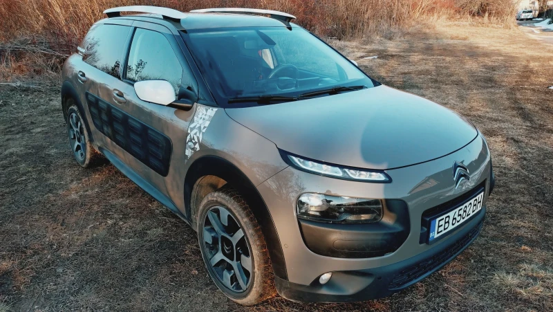 Citroen C4 Cactus 1.6, снимка 2 - Автомобили и джипове - 52316350