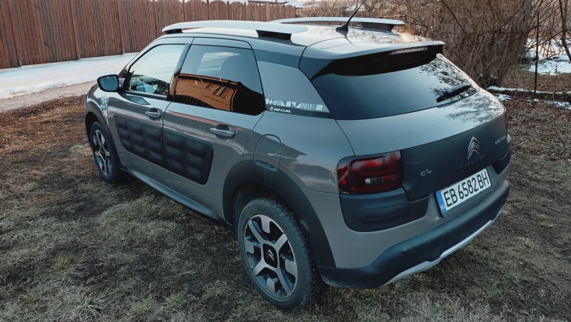 Citroen C4 Cactus 1.6, снимка 7 - Автомобили и джипове - 52316350