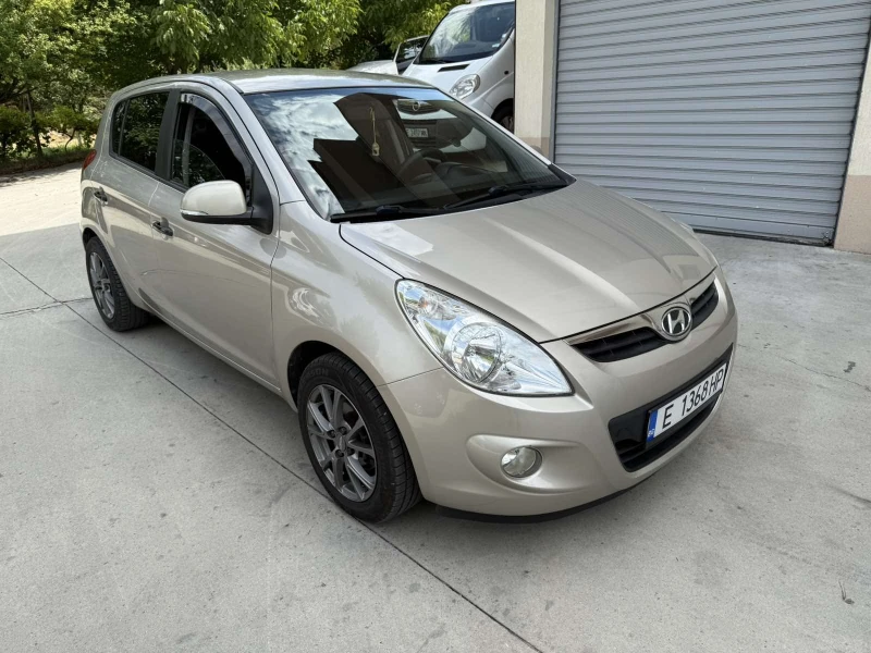 Hyundai I20