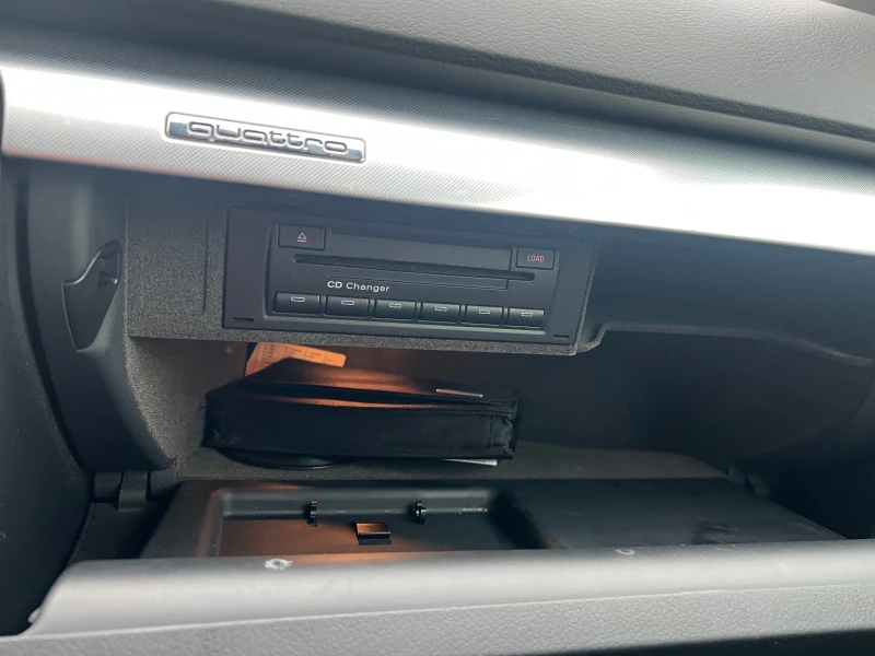 Audi A4 TDI, снимка 16 - Автомобили и джипове - 53101830