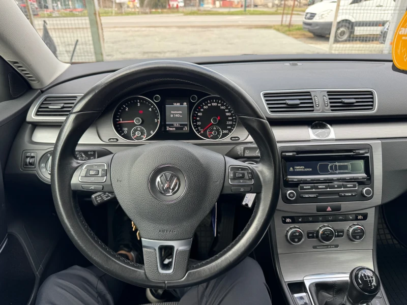VW Passat FACELIFT 2.0TDI 140k.c, снимка 9 - Автомобили и джипове - 53441273