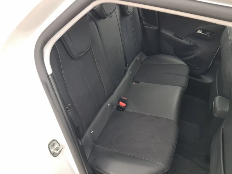 Opel Corsa 1.2 НАВИГАЦИЯ, снимка 12 - Автомобили и джипове - 53443375