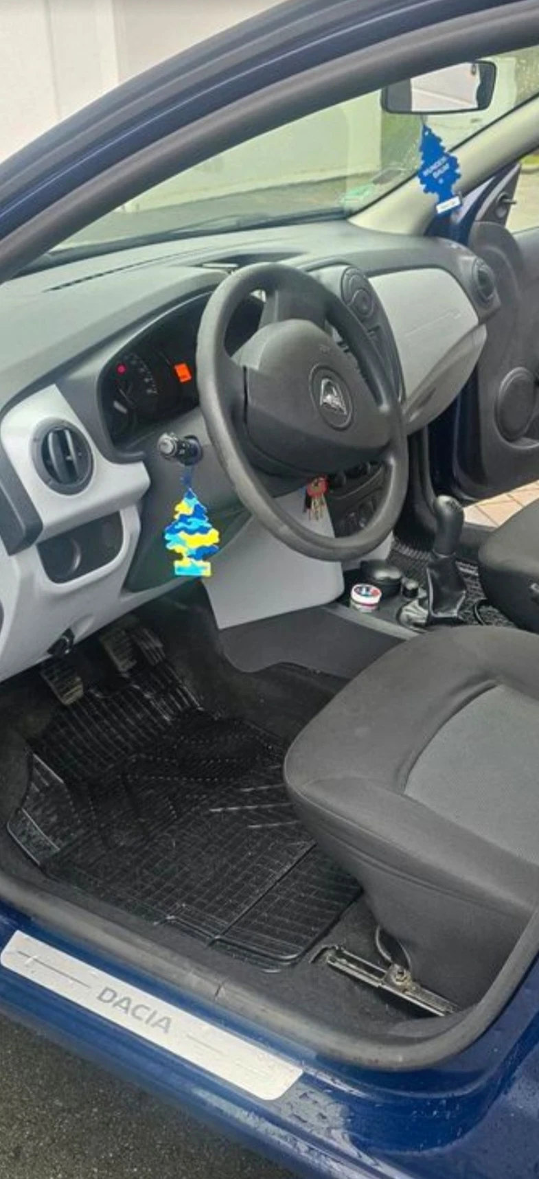 Dacia Sandero 1.2 - изображение 7