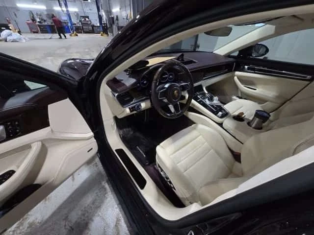 Porsche Panamera  GTS | DISTRONIC | ОБДУХВАНЕ | CARFAX - изображение 8