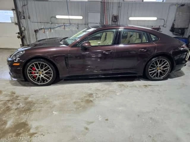 Porsche Panamera  GTS | DISTRONIC | ОБДУХВАНЕ | CARFAX - изображение 3