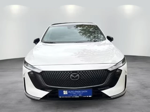 Mazda 6 e TAKUMI All Options! Warranty!, снимка 2 - Автомобили и джипове - 55283666