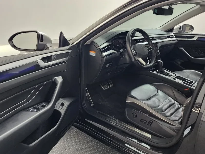 VW Arteon 2.0 TDI - САМО 30% АВАНС, снимка 10 - Автомобили и джипове - 55895619