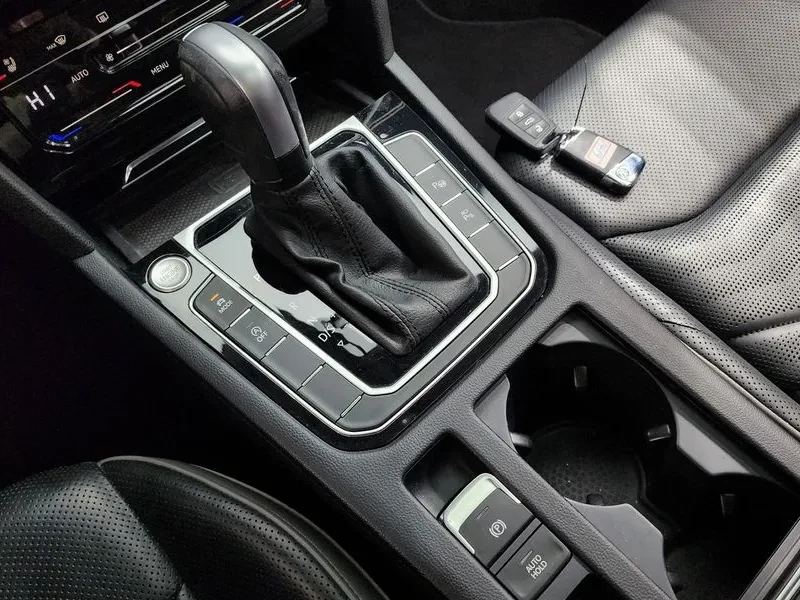 VW Arteon 2.0 TDI - САМО 30% АВАНС, снимка 9 - Автомобили и джипове - 55895619