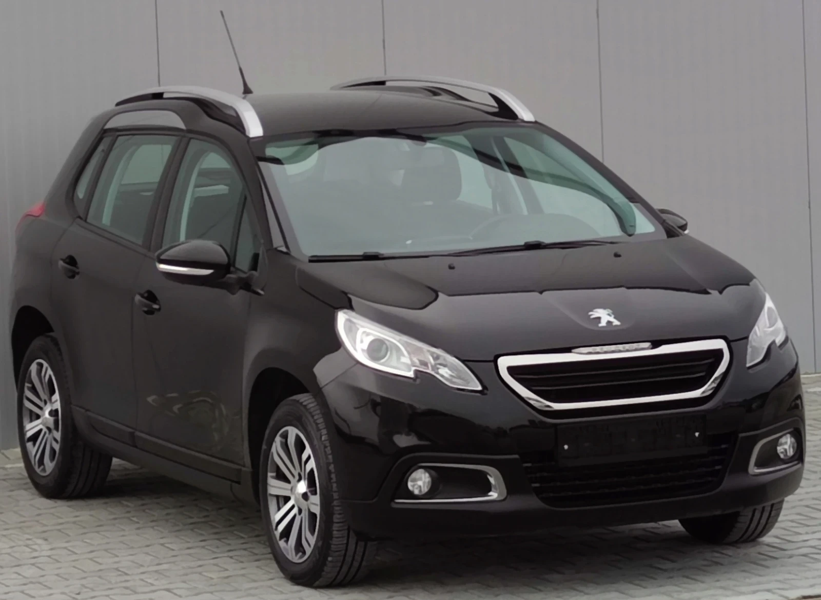 Peugeot 2008 1.6HDI* Navi* , снимка 1