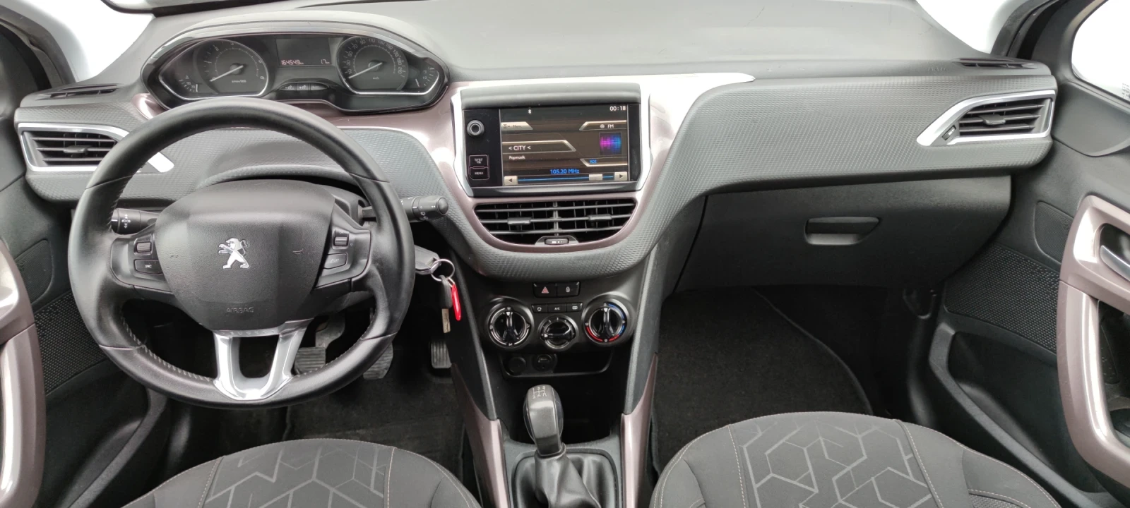 Peugeot 2008 1.6HDI* Navi*  | Mobile.bg — изображение 11