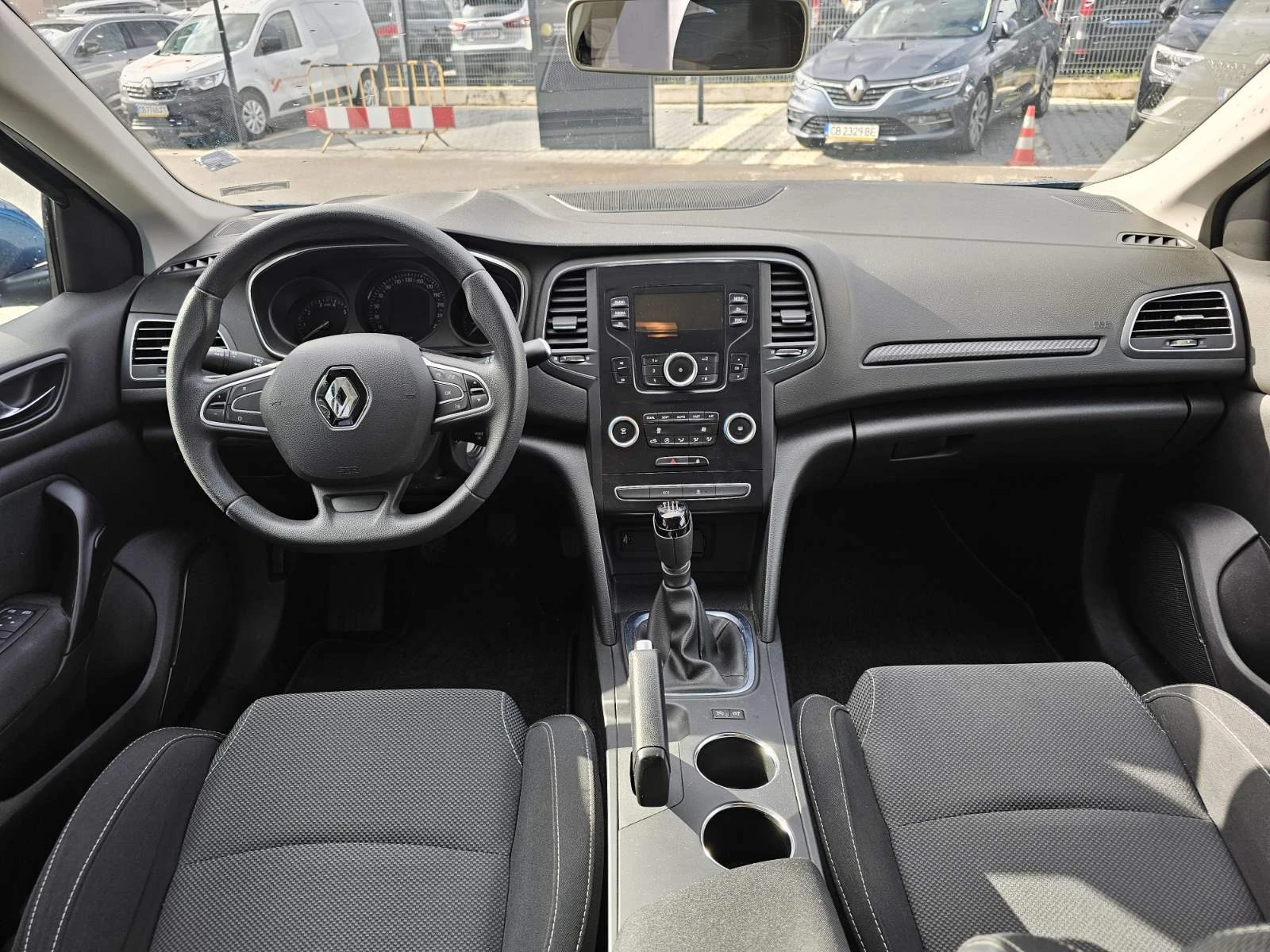 Renault Megane 1.3 TCe 115 - изображение 7