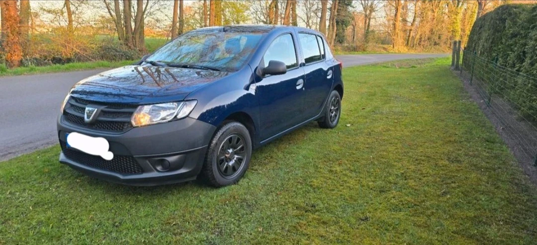Dacia Sandero 1.2 - изображение 2