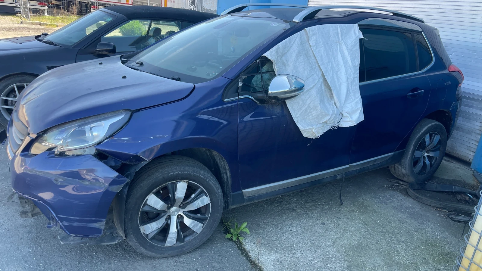 Peugeot 2008 Крос оувър - изображение 2