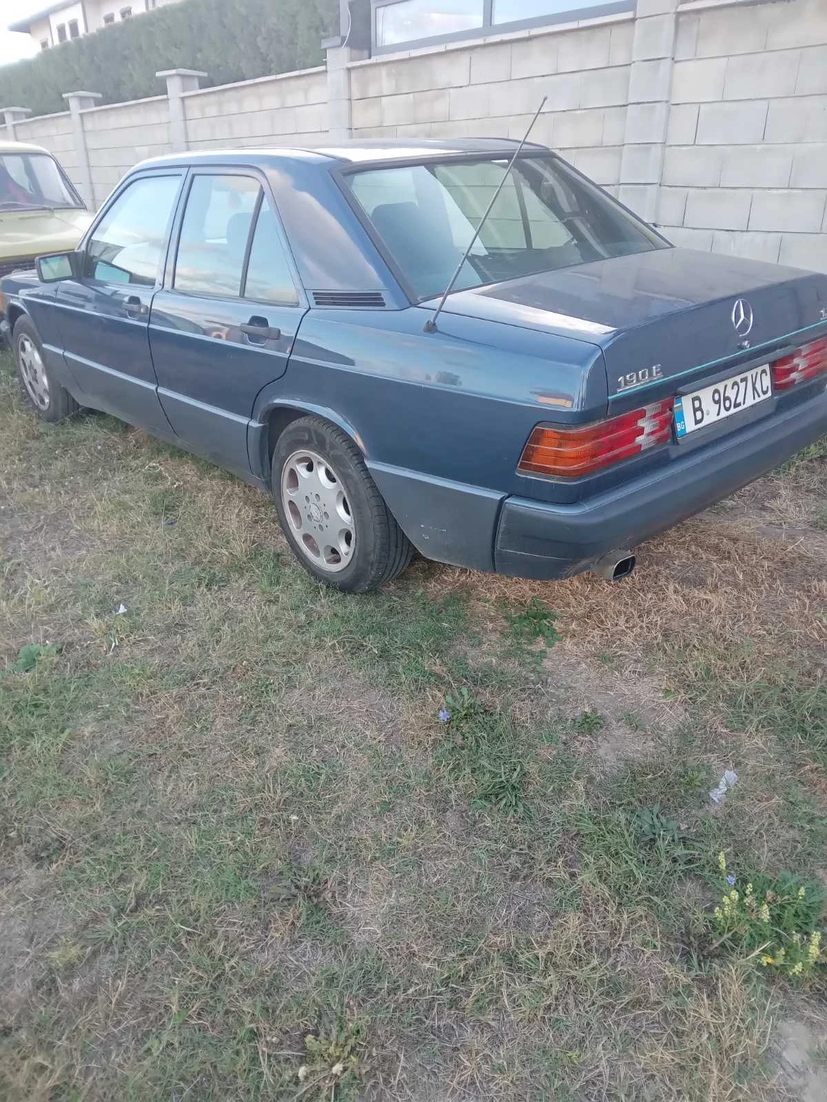 Mercedes-Benz 190  - изображение 5