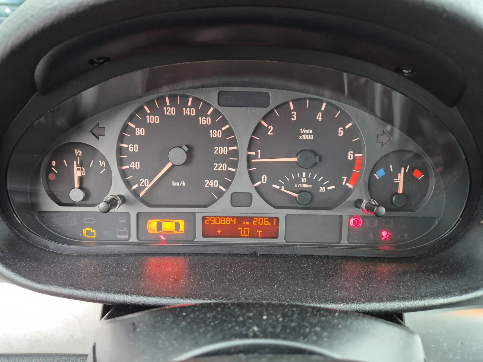 BMW 318 E46 - изображение 9