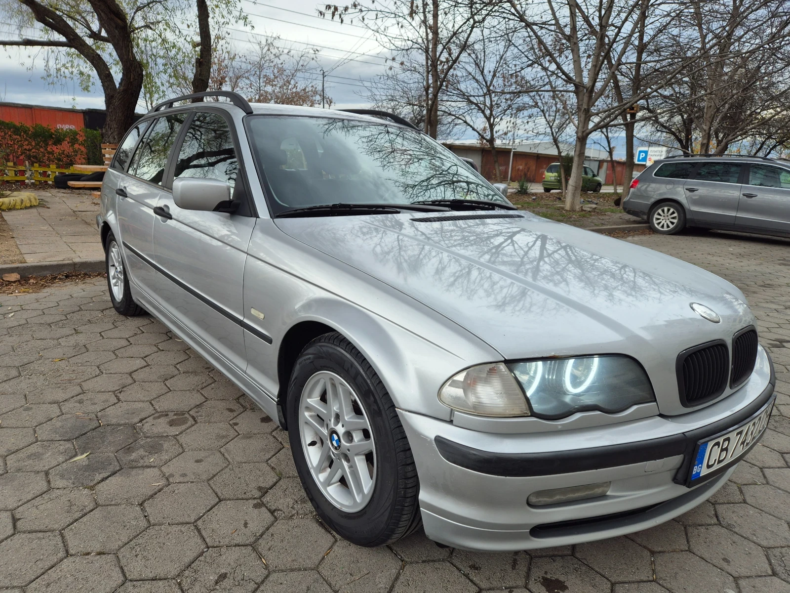 BMW 318 E46 - изображение 2