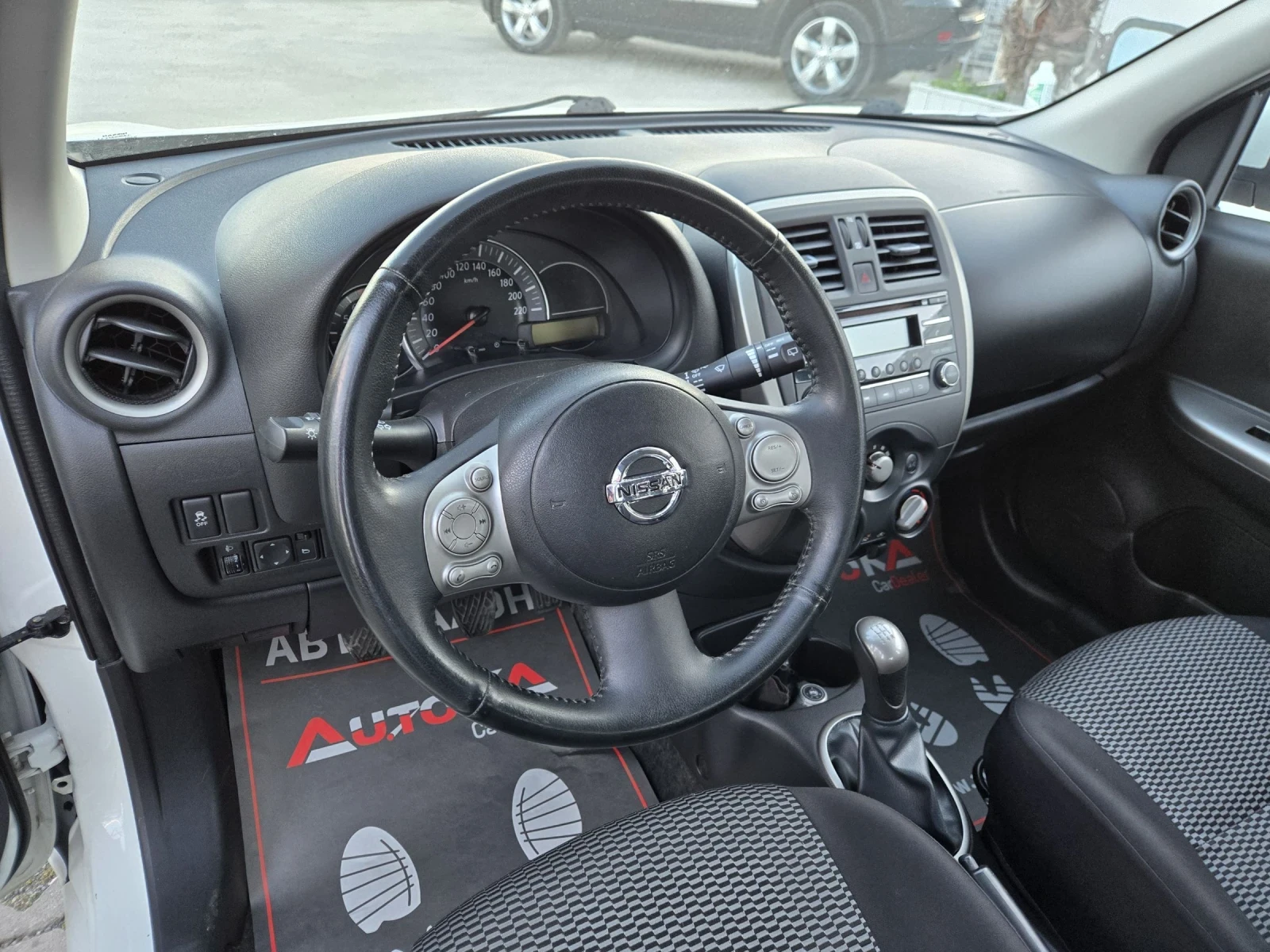 Nissan Micra 1.2i-80кс= ГАЗ= 180.000КМ= АВТОПИЛОТ= 2014г, снимка 8 - Автомобили и джипове - 53773317