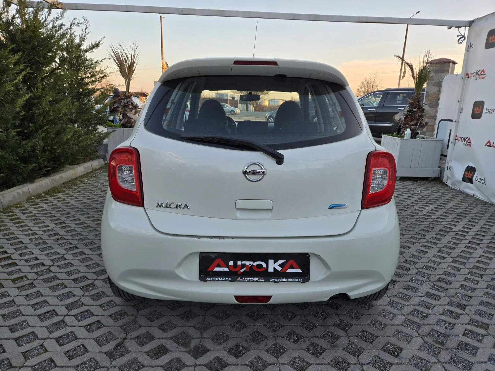 Nissan Micra 1.2i-80кс= ГАЗ= 180.000КМ= АВТОПИЛОТ= 2014г, снимка 4 - Автомобили и джипове - 53773317