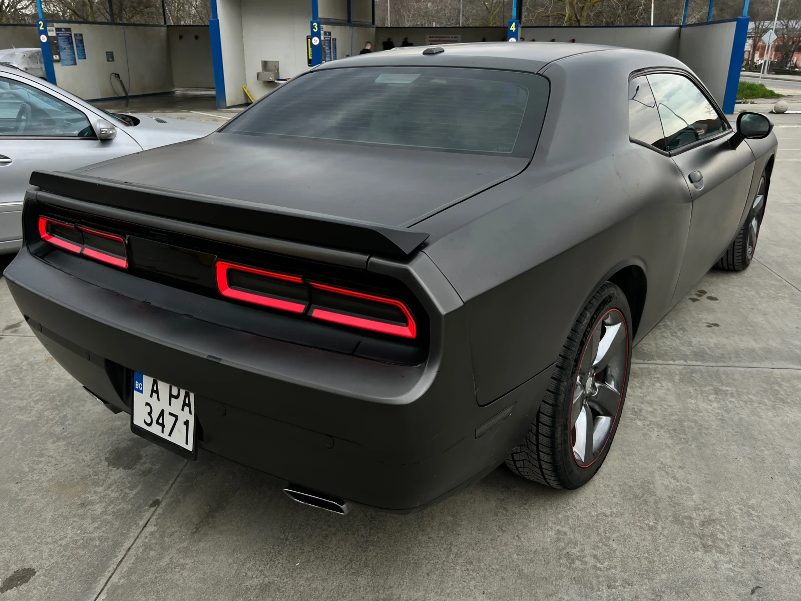 Dodge Challenger, снимка 3 - Автомобили и джипове - 54039320