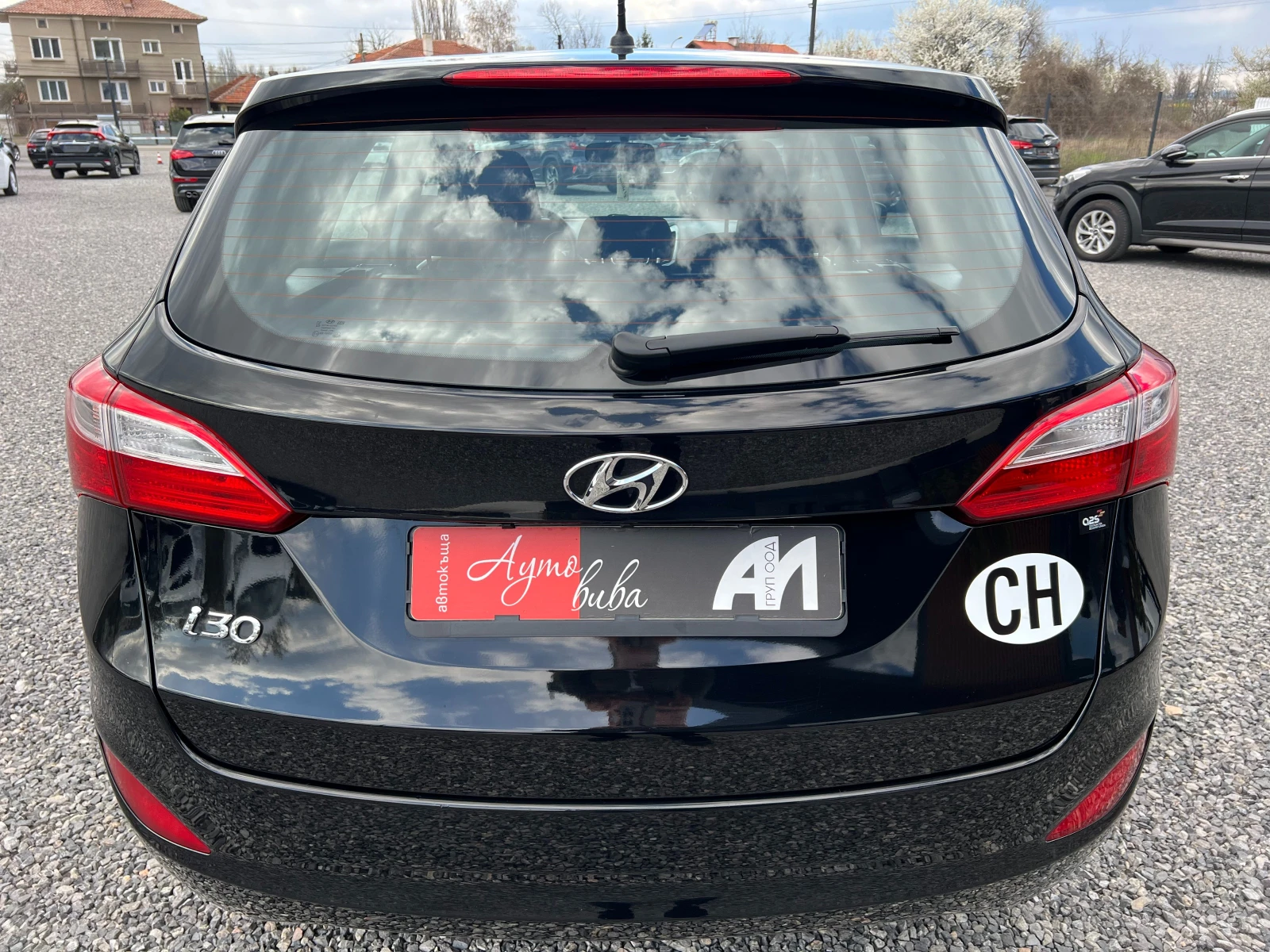 Hyundai I30 1.4i Серв. история/119277км./LED/Фейслифт/, снимка 4 - Автомобили и джипове - 54153997