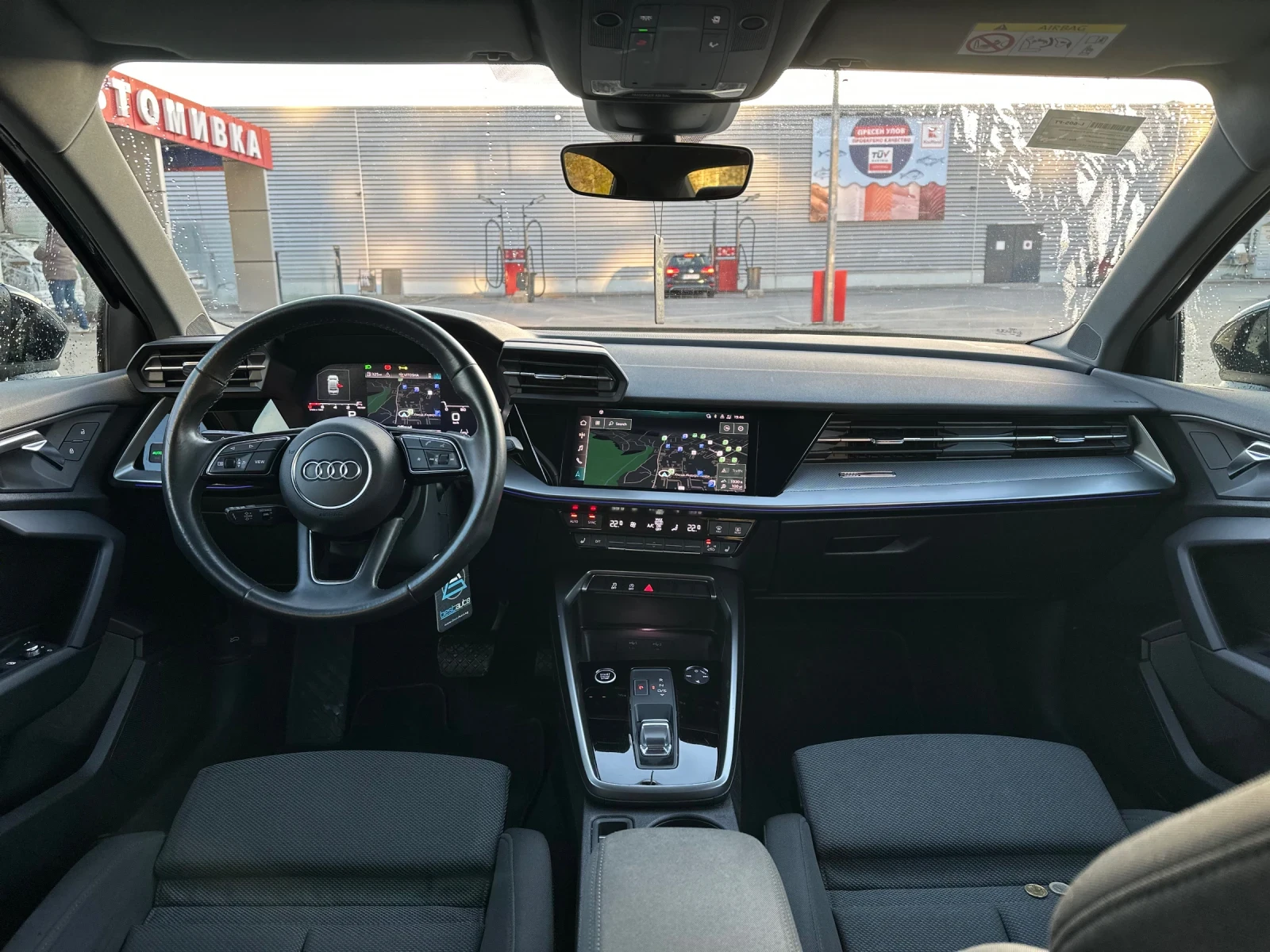 Audi A3 СЕДАН* ДИСТРОНИК* ПОДГРЕВ* RECARO* АМБИЕНТНО* * , снимка 12 - Автомобили и джипове - 54207877
