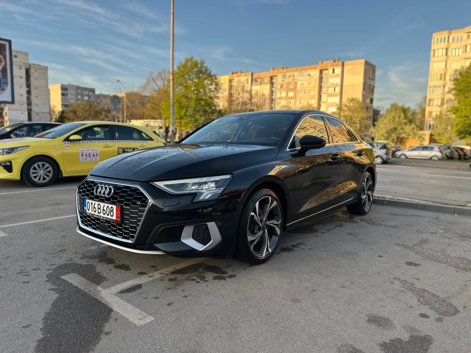 Audi A3 СЕДАН* ДИСТРОНИК* ПОДГРЕВ* RECARO* АМБИЕНТНО* * , снимка 17 - Автомобили и джипове - 54207877