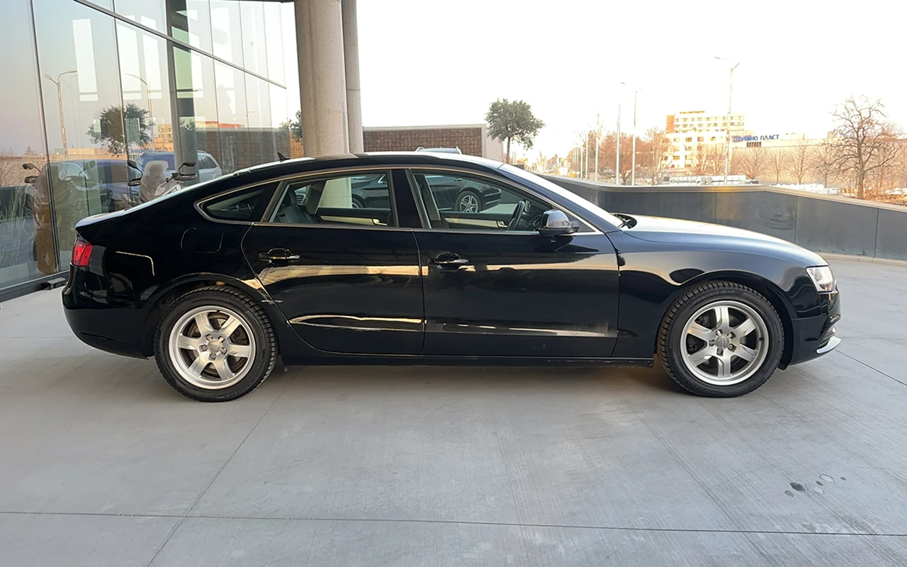 Audi A5 2.0 TDI Sportback, снимка 3 - Автомобили и джипове - 54269693